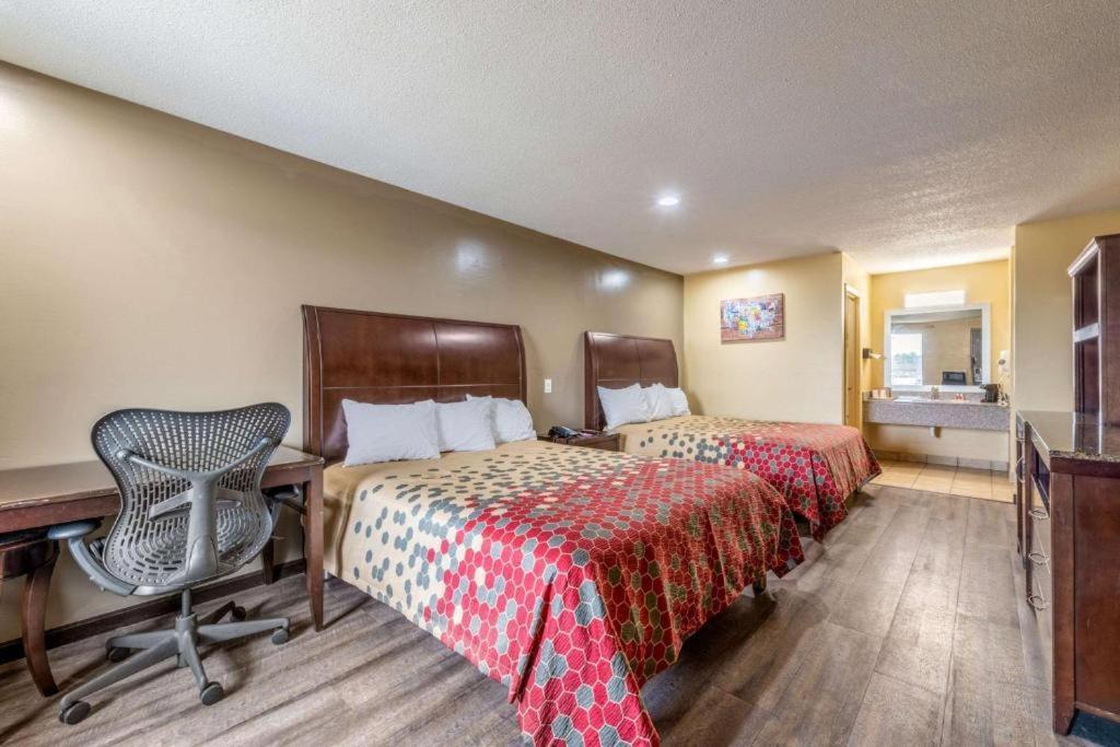 Southern Inn And Suites Спартанбърг Екстериор снимка